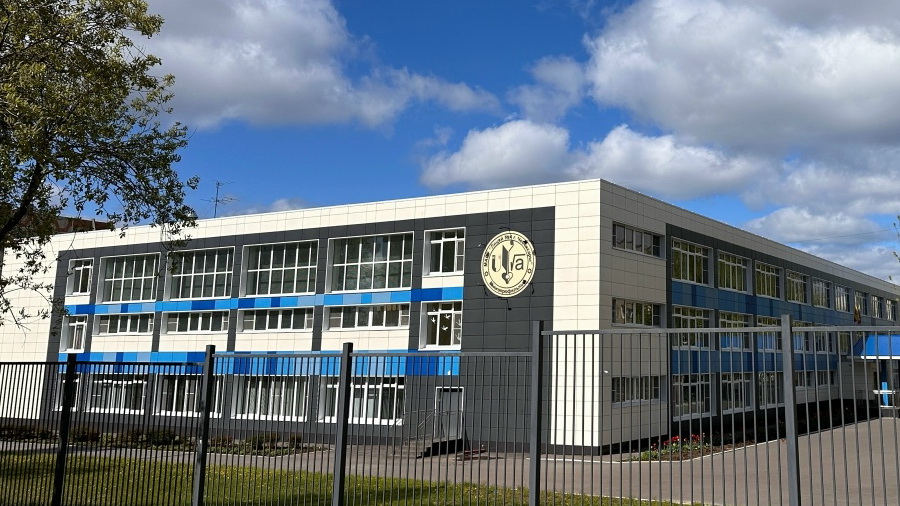 Минпросвещения определило даты последних звонков и выпускных в российских школах на 2026 год