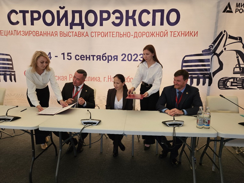 «ЧЗСА» и Сбер будут совместно развивать инновационные проекты по развитию импортозамещения