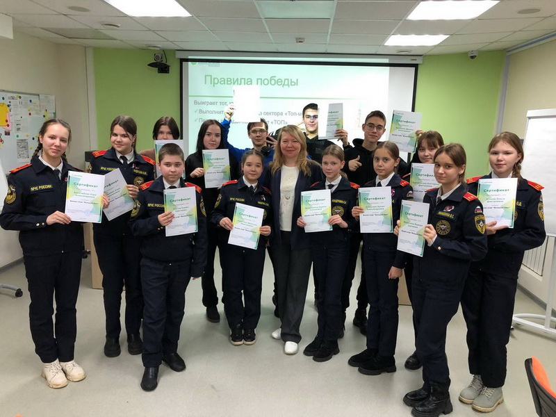 Сбер провел образовательную встречу с кадетами из Чебоксар