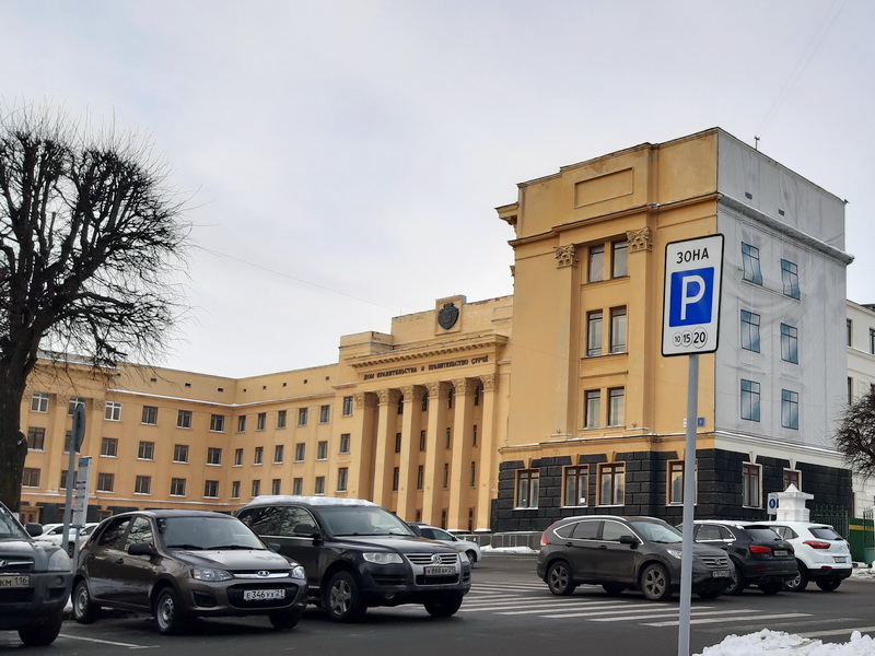 В Чебоксарах появится оплата паркинга по QR-коду и льготы для многодетных автовладельцев