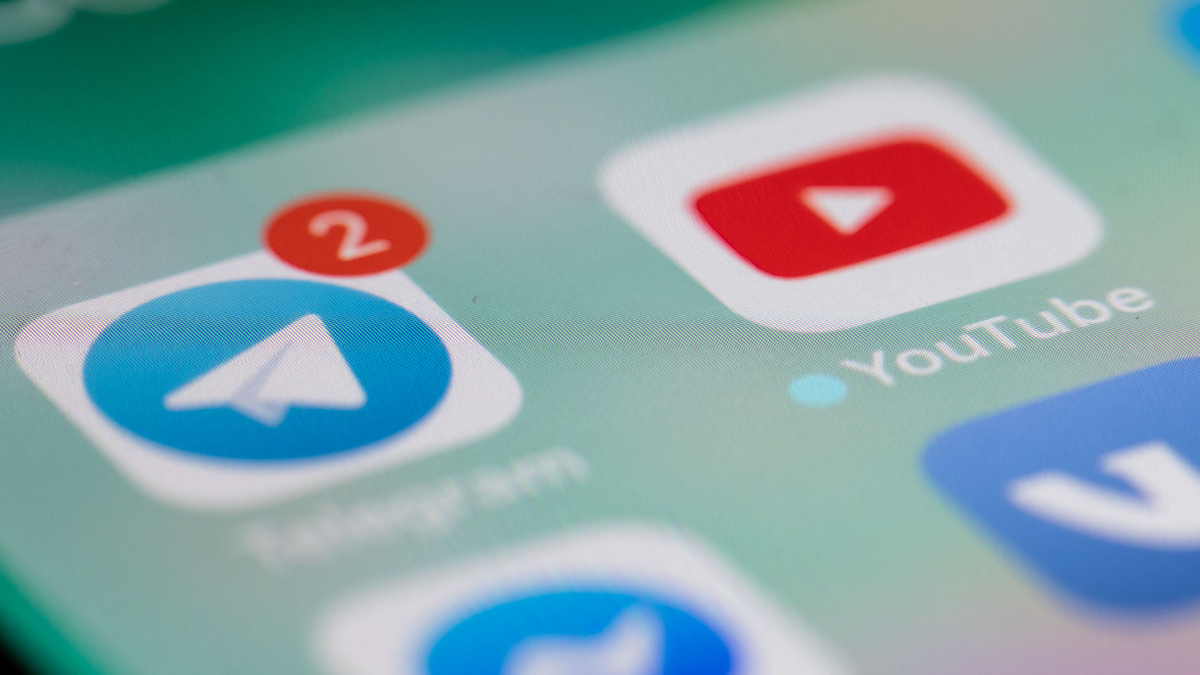 Мэрия выяснила, в каких соцсетях чебоксарцы ищут новости