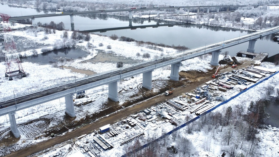 В Чувашии на трассе М-7 открыли самый длинный мост через Суру