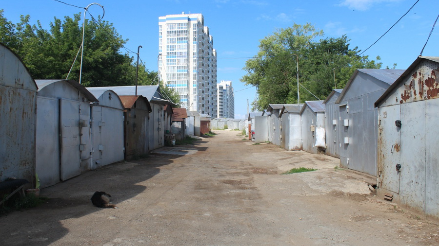 Мэрия установила сроки по сносу незаконных гаражей на Афанасьева