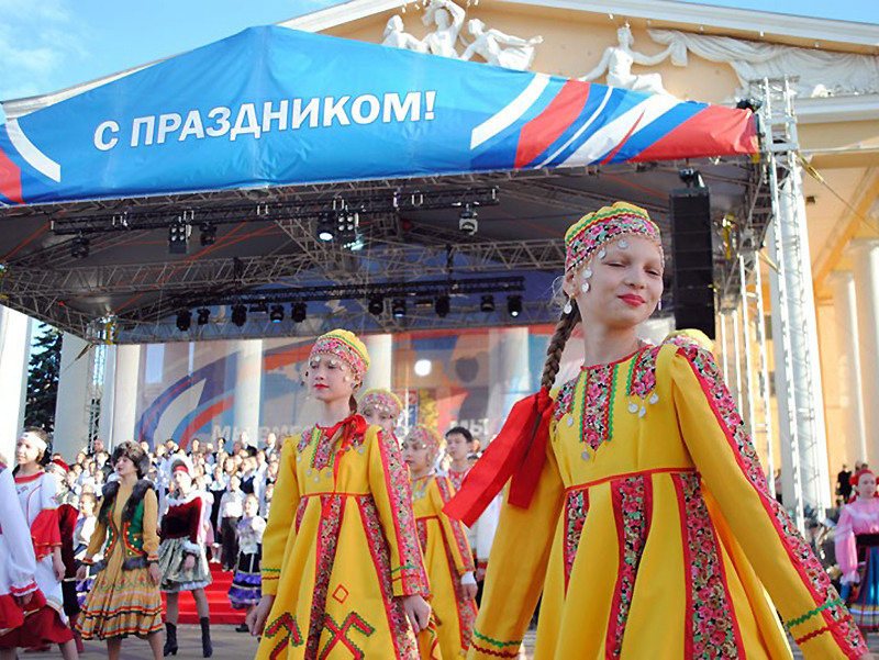 Жителей Чувашии ждут длинные выходные и короткая рабочая неделя