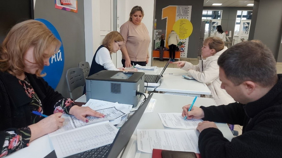 В мэрии Чебоксар рассказали, сколько заявлений подали на зачисление детей в первый класс