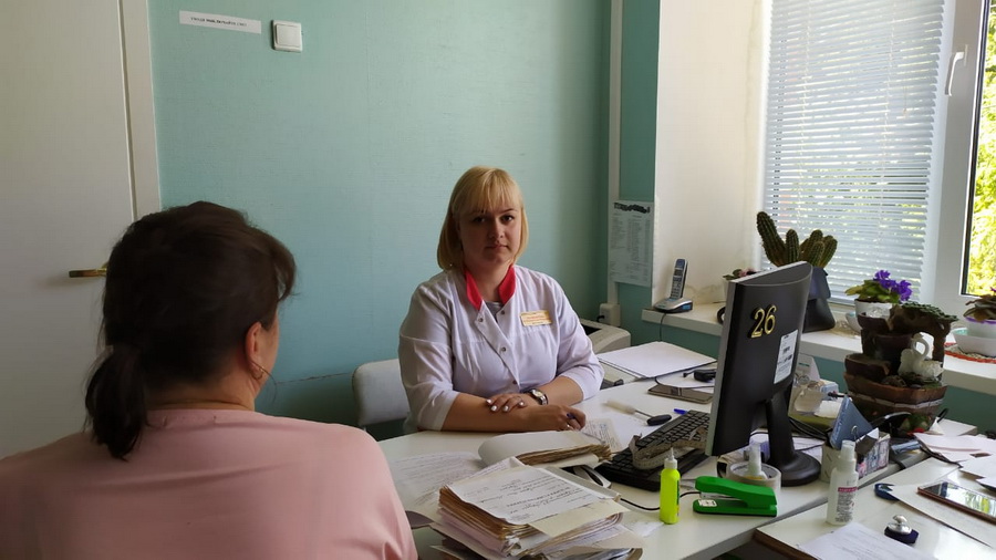 Минздрав выпустил пособие для врачей по вежливому общению с пациентами