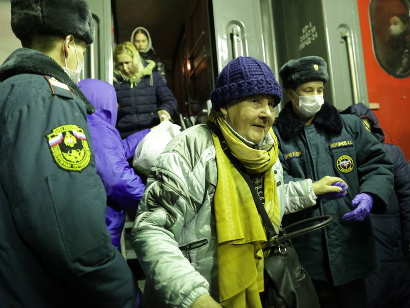 Ночью в Чувашию прибыли еще 466 беженцев с Донбасса