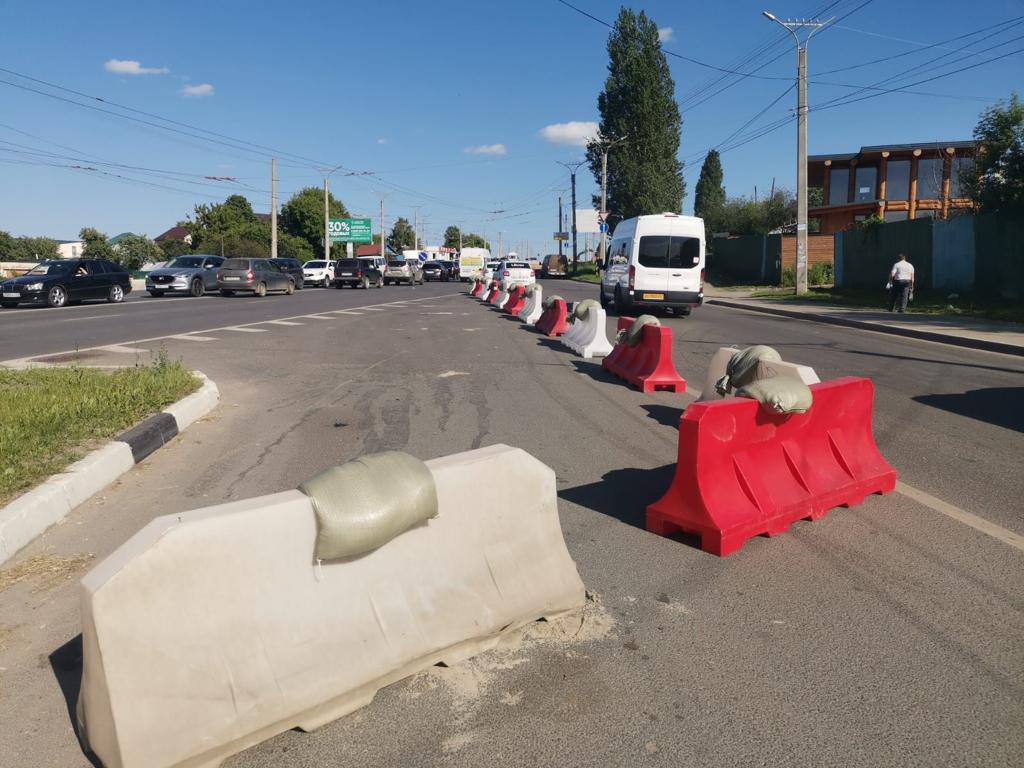 На выезде с Энтузиастов заузили проезжую часть