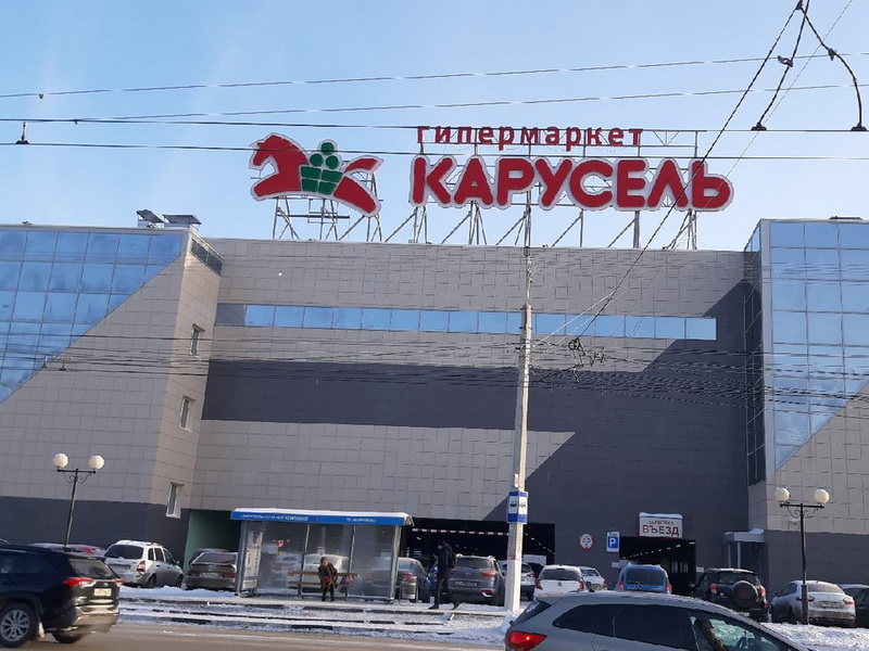 В Чувашии составят список гипермаркетов, куда пустят только по QR-коду