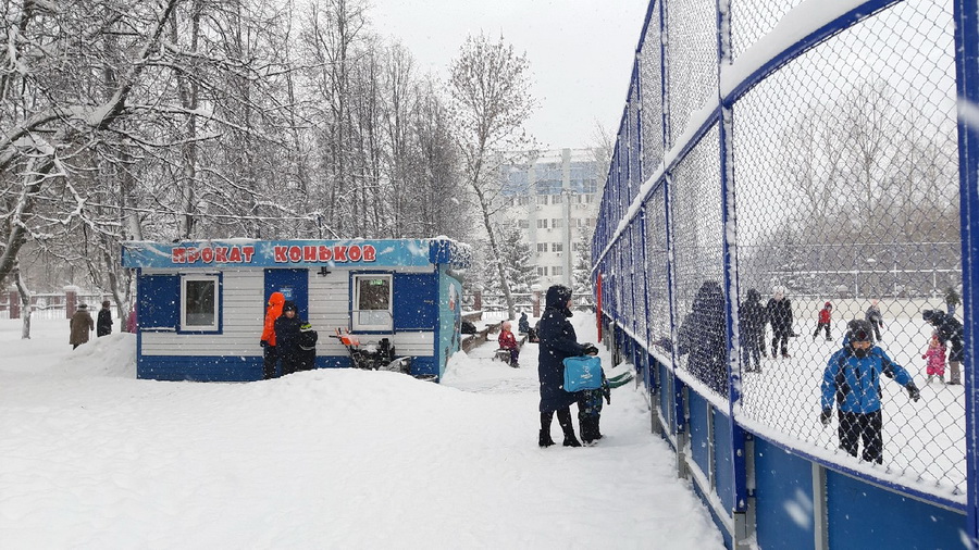 Где в Чебоксарах можно покататься на коньках этой зимой: список катков