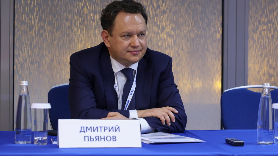 Чистая прибыль группы ВТБ по МСФО за 8 месяцев составила 327,6 млрд рублей